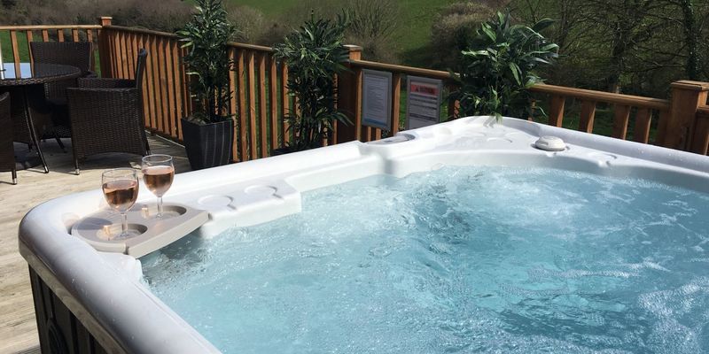 Bossiney Bay Holiday Village in Cornwall, hot tub holidays